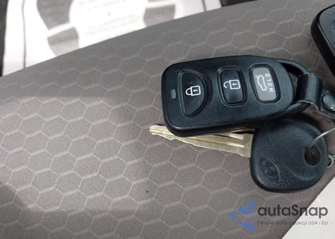 2020 Hyundai Elantra Se из США, поврежденный, VIN KMHD74LF5LU971931